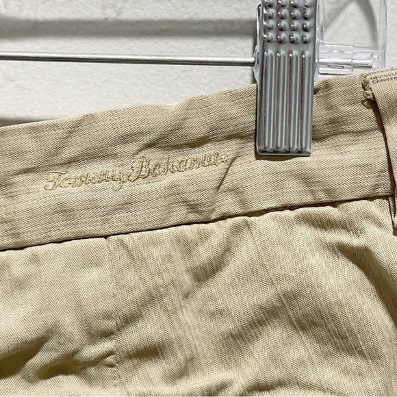 TOMMY BAHAMA Men’s Pleated Front 100% Silk Beige Shorts 10” Inseam Size 36 - Picture 4 of 8